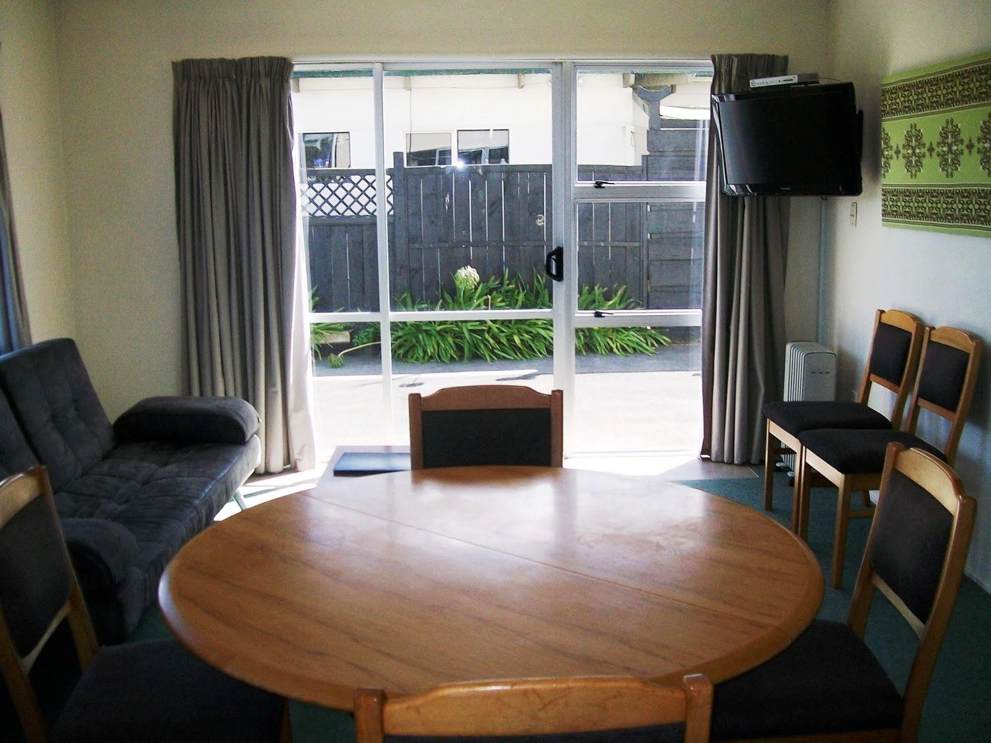 Cedar Court Motel Napier Dış mekan fotoğraf