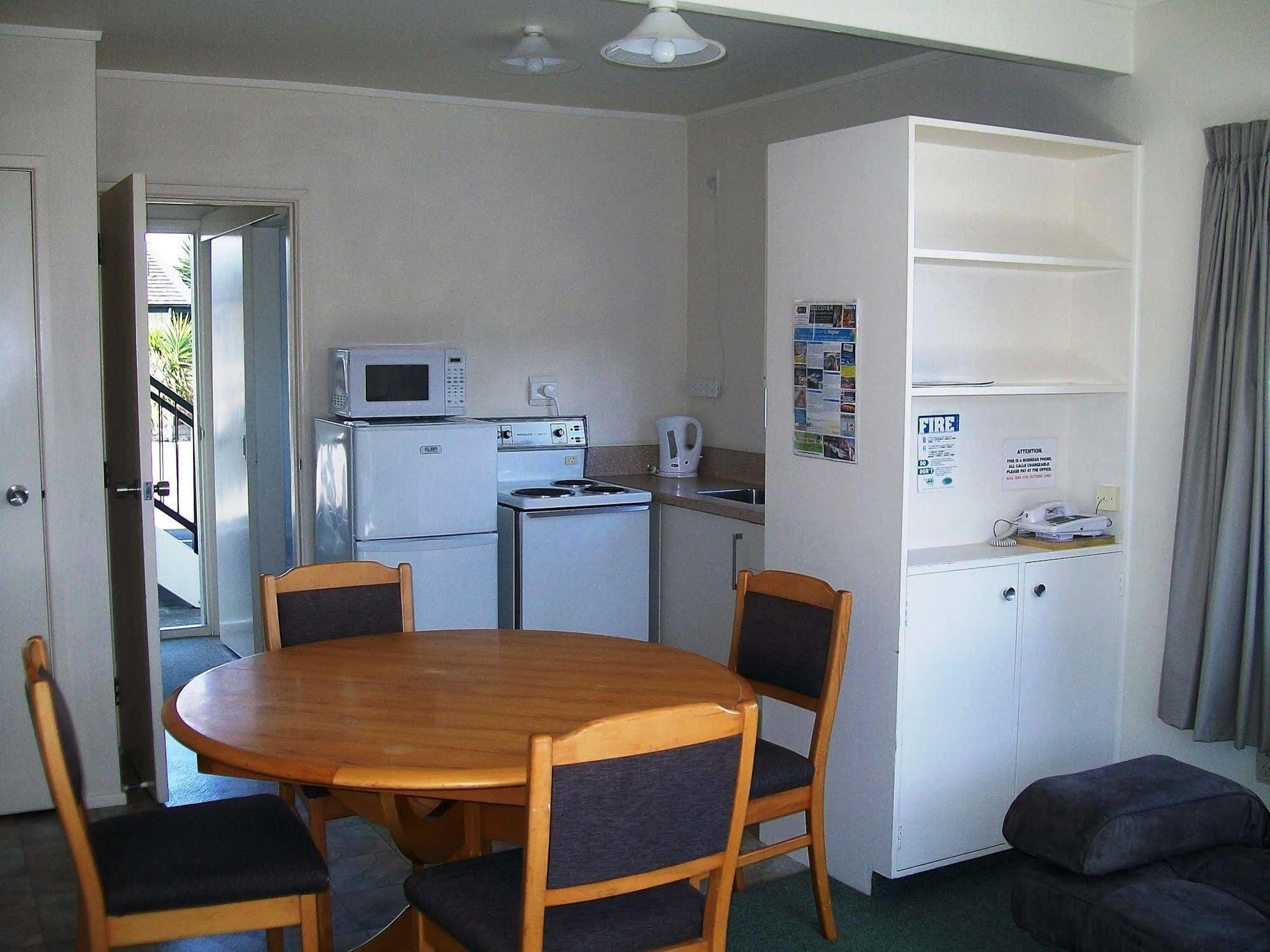 Cedar Court Motel Napier Dış mekan fotoğraf